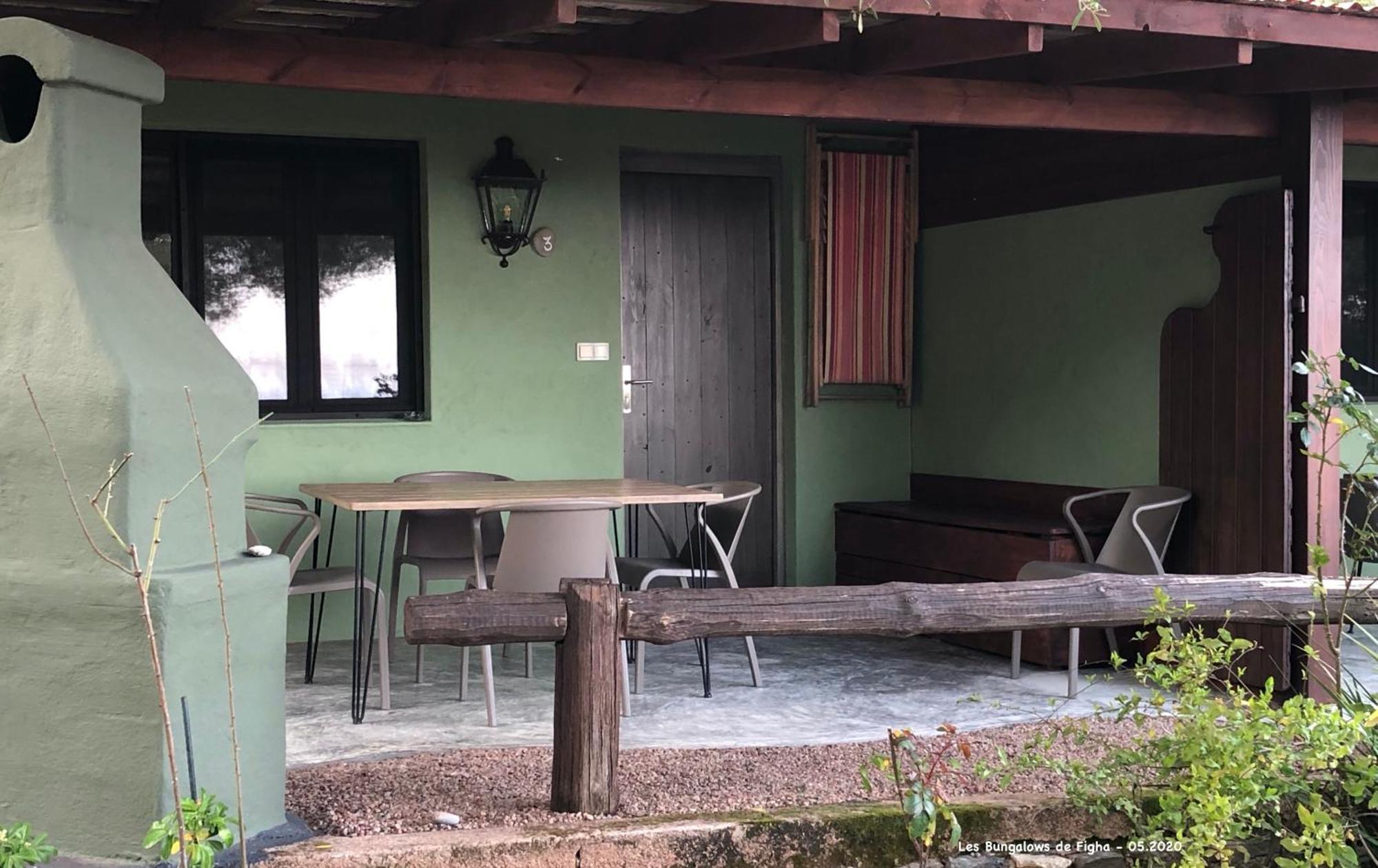 Les Bungalows De Figha Tarcu Exteriör bild