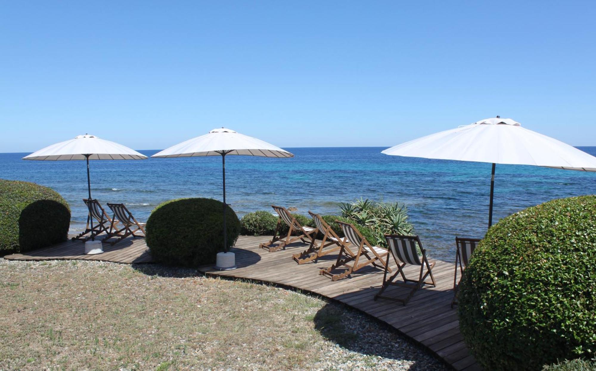 Les Bungalows De Figha Tarcu Exteriör bild
